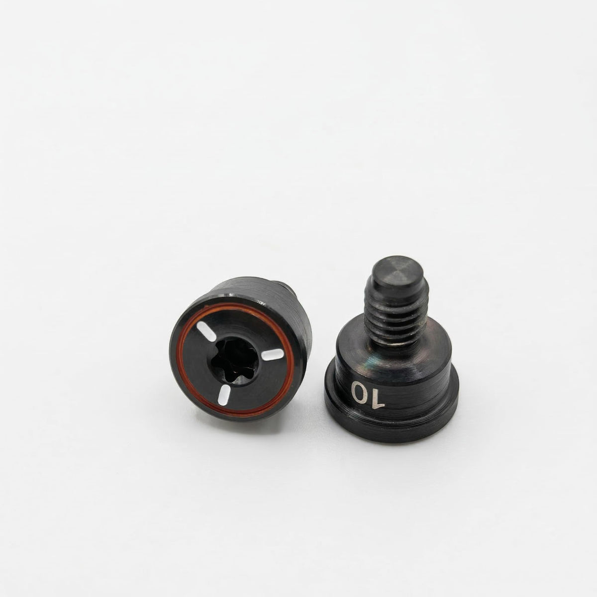 Generic 10g weight shown with Quantum Triple Diamond driver for weight tuning.