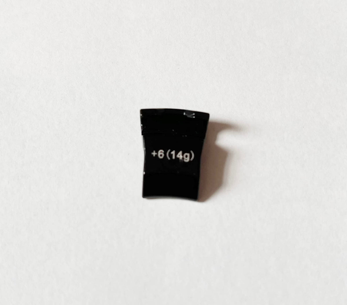 Generic golf weight screws for TSR3 with 12g weight for mid-range tuning and feel