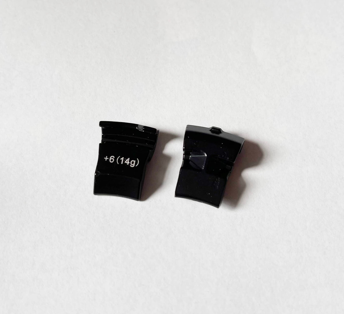 Generic golf weight screws for TSR3 showing 14g 16g for flight and stability adjustments