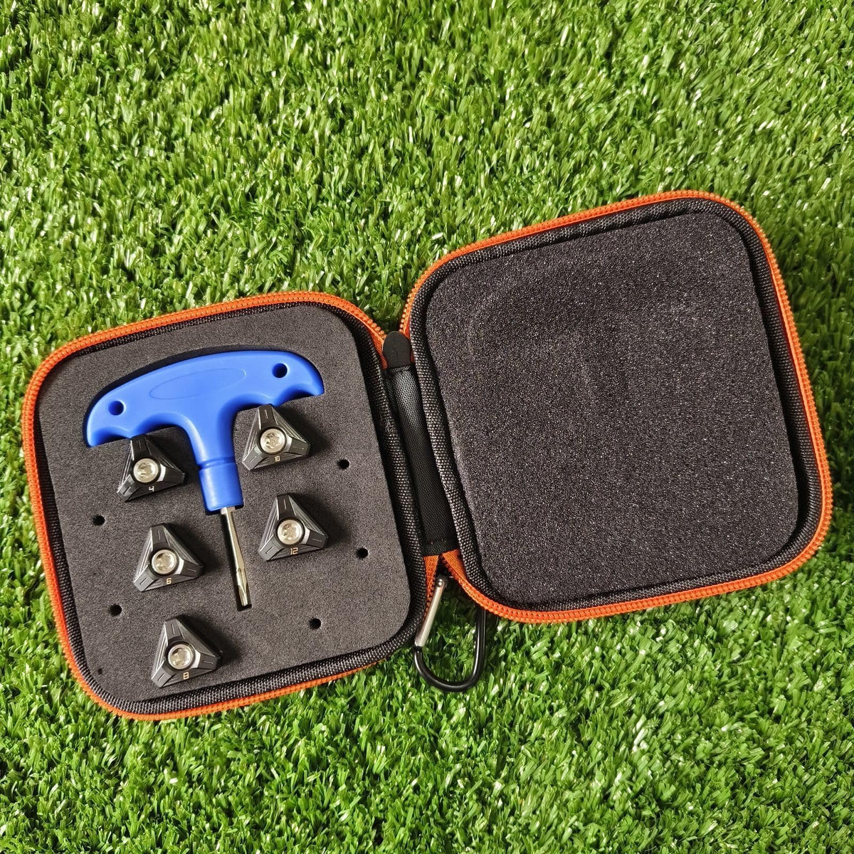 Generic Cobra LTDx weight 8g for balanced feel and improved stability.