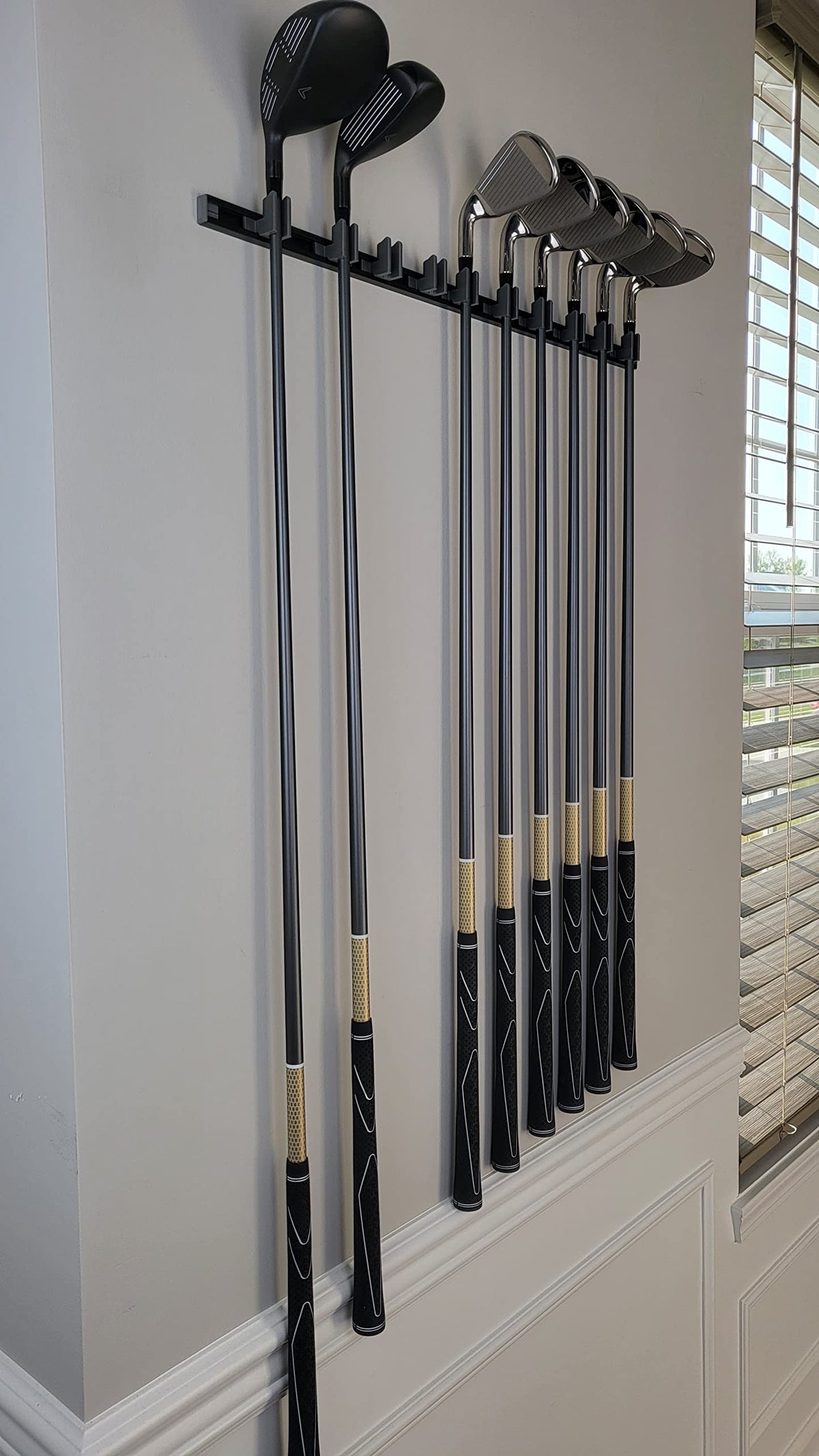 Generic made-in-USA golf club rack emphasizes quality