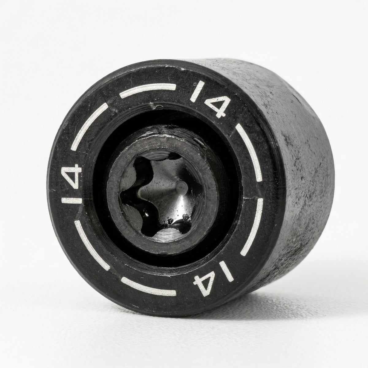 Generic Qi4D circle weight for Taylormade drivers enhances fit and tuning.