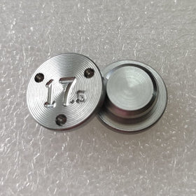 Generic setup example demonstrating easy weight swapping on the putter