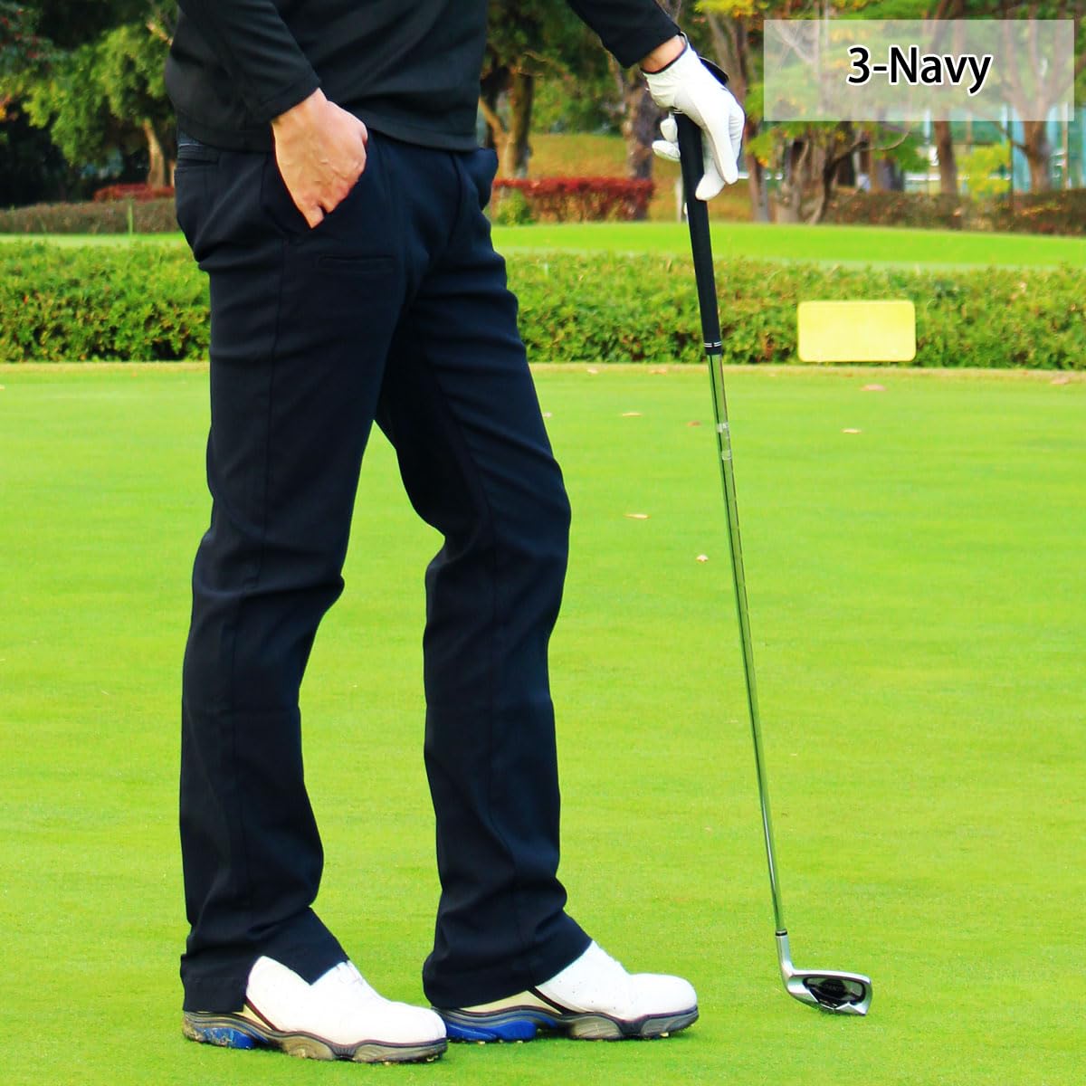 GIORNO SEVEN 5-pocket golf pants with deep pockets for balls and tees.