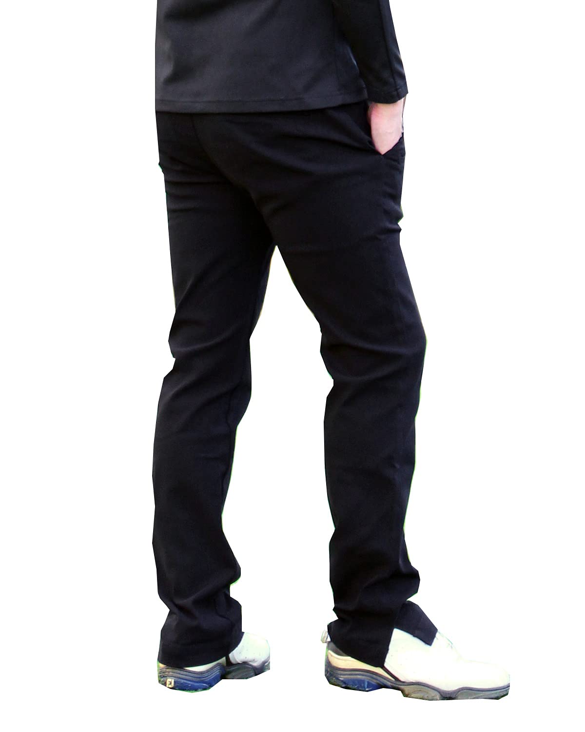 GIORNO SEVEN men's golf pants in stretch fabric for unrestricted swing comfort.