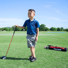 Golfgen lightweight carry bag with large pockets for gear.