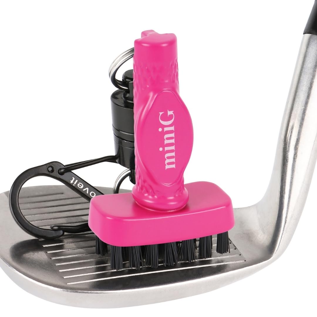 Grooveit Pink MiniG Dry Scrubber cleans clubheads quickly for pristine swings