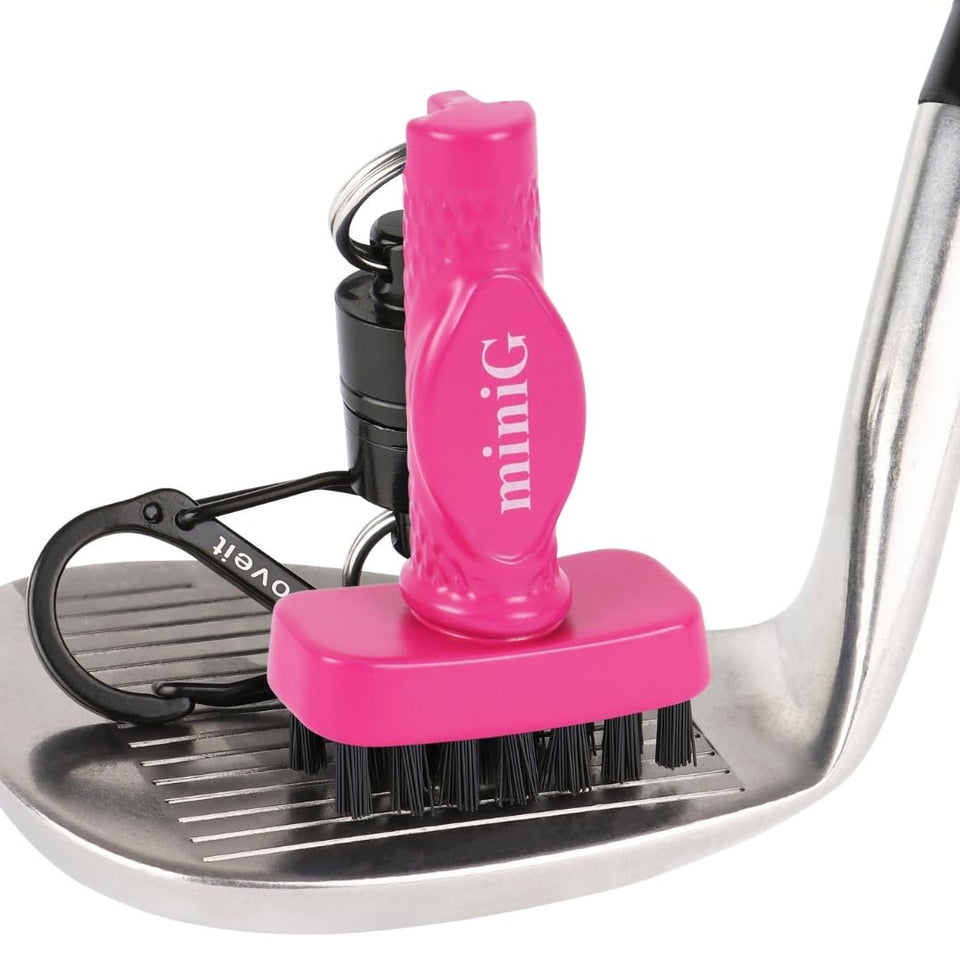 Grooveit Pink MiniG Dry Scrubber cleans clubheads quickly for pristine swings