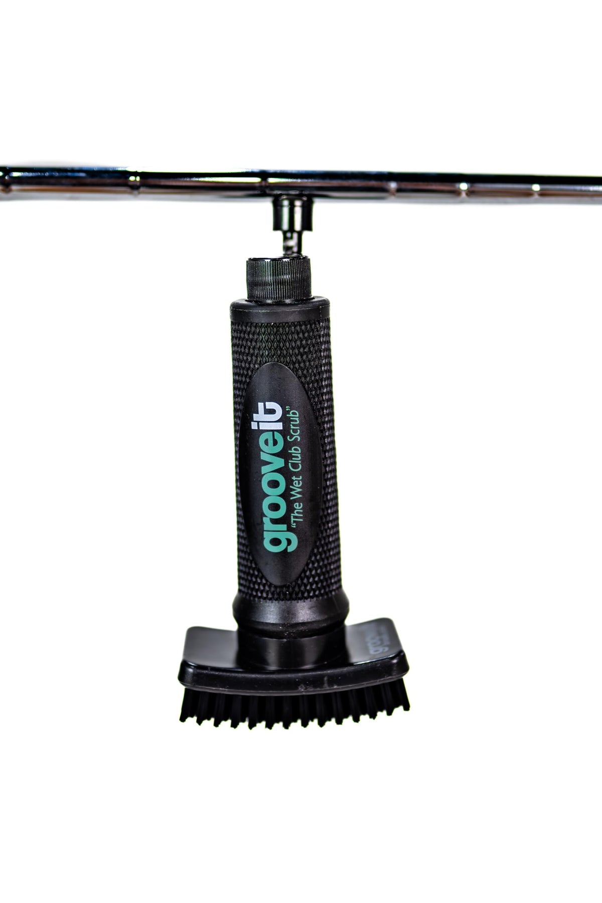 Grooveit Wet Club Scrub travel-ready and ready for on-course use