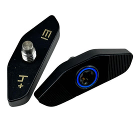 HAUSEE 11g golf weight beside Titleist GT2/GT4 head for precise tuning.
