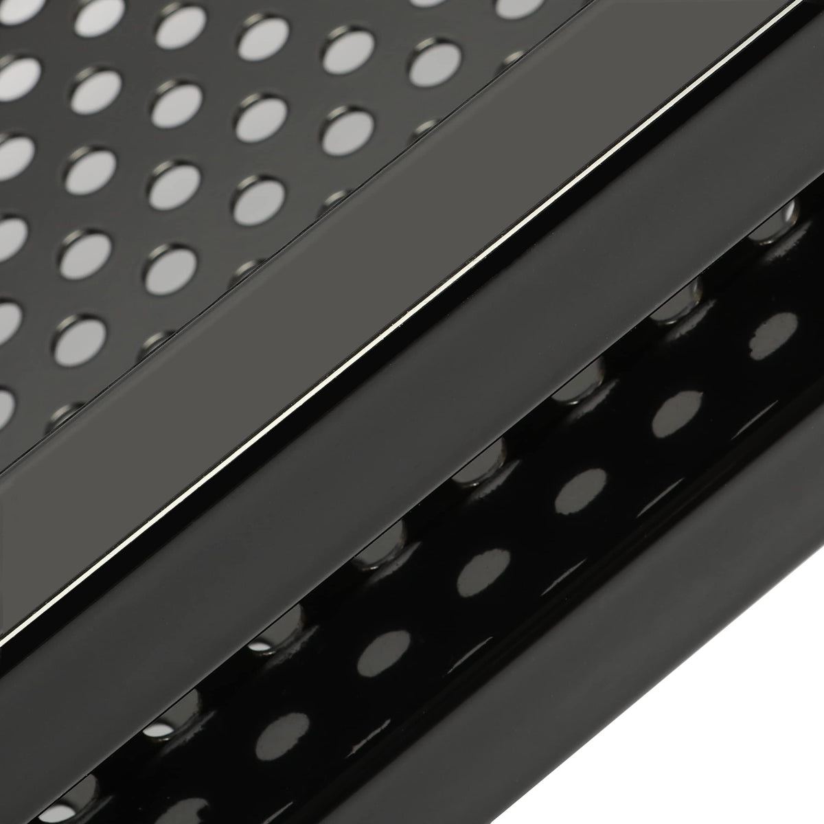 HECASA front basket mesh design allows rainwater to drain quickly