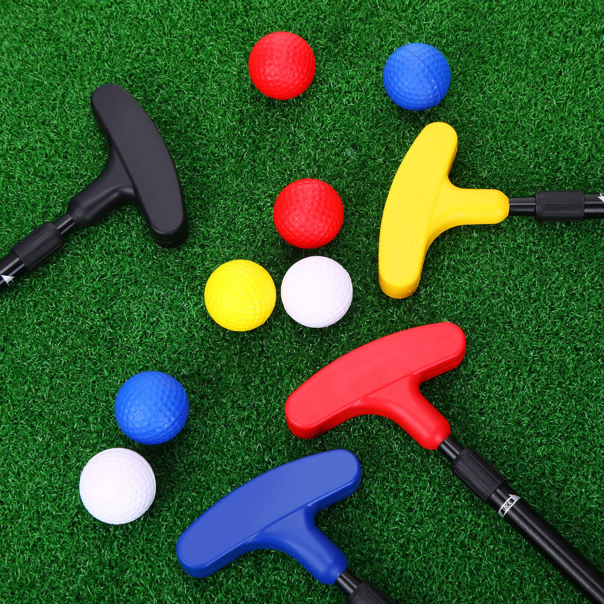 Hiboom adjustable-length putter ranges from 23.6 to 35.4 inches for different heights.