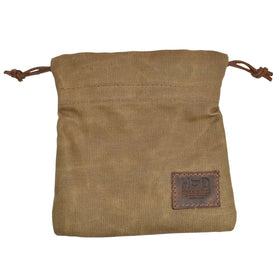 Gift-ready Hide & Drink pouch for golf-loving friends