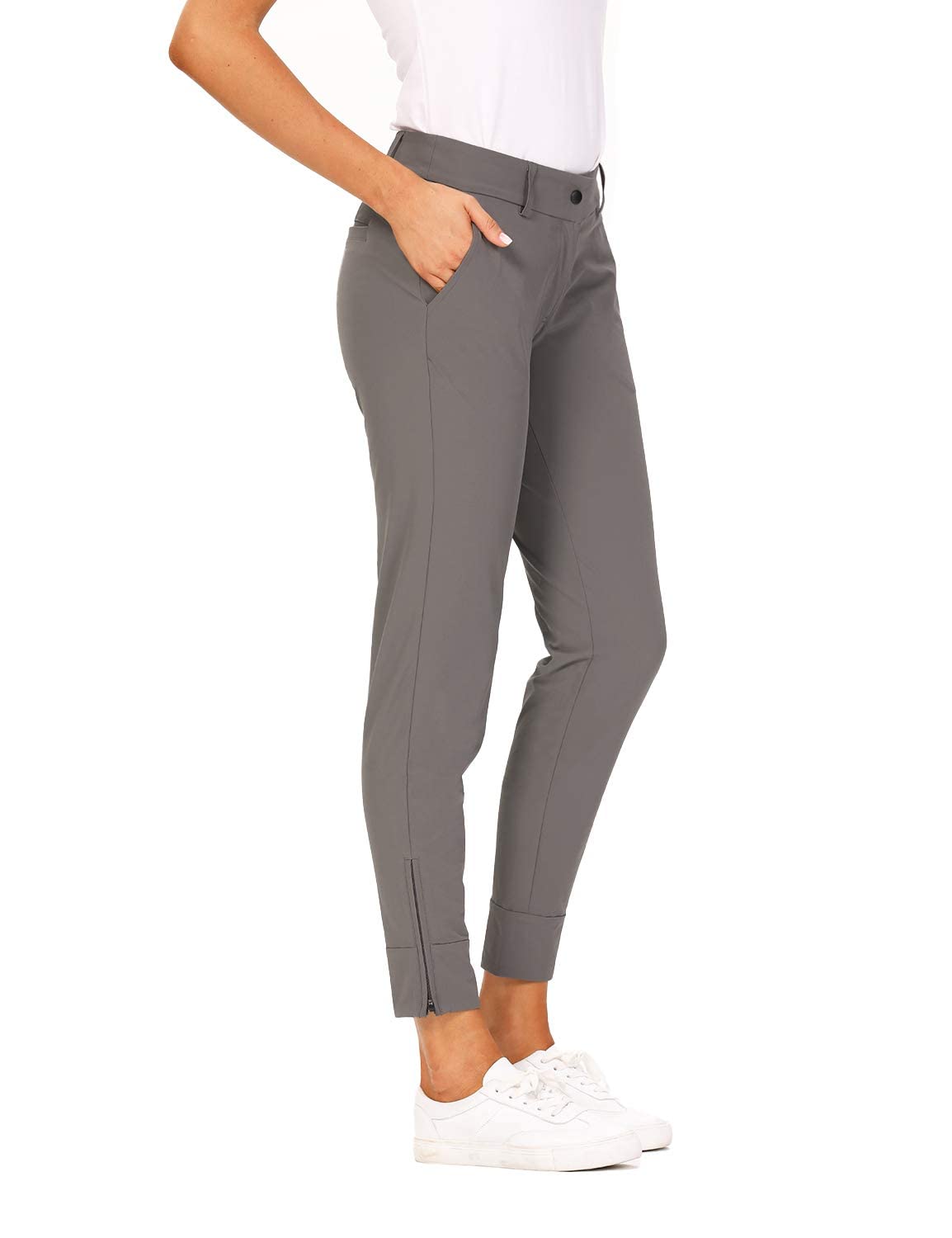 Hiverlay Women's Pro Golf Pants front pockets keep essentials secure on the course.