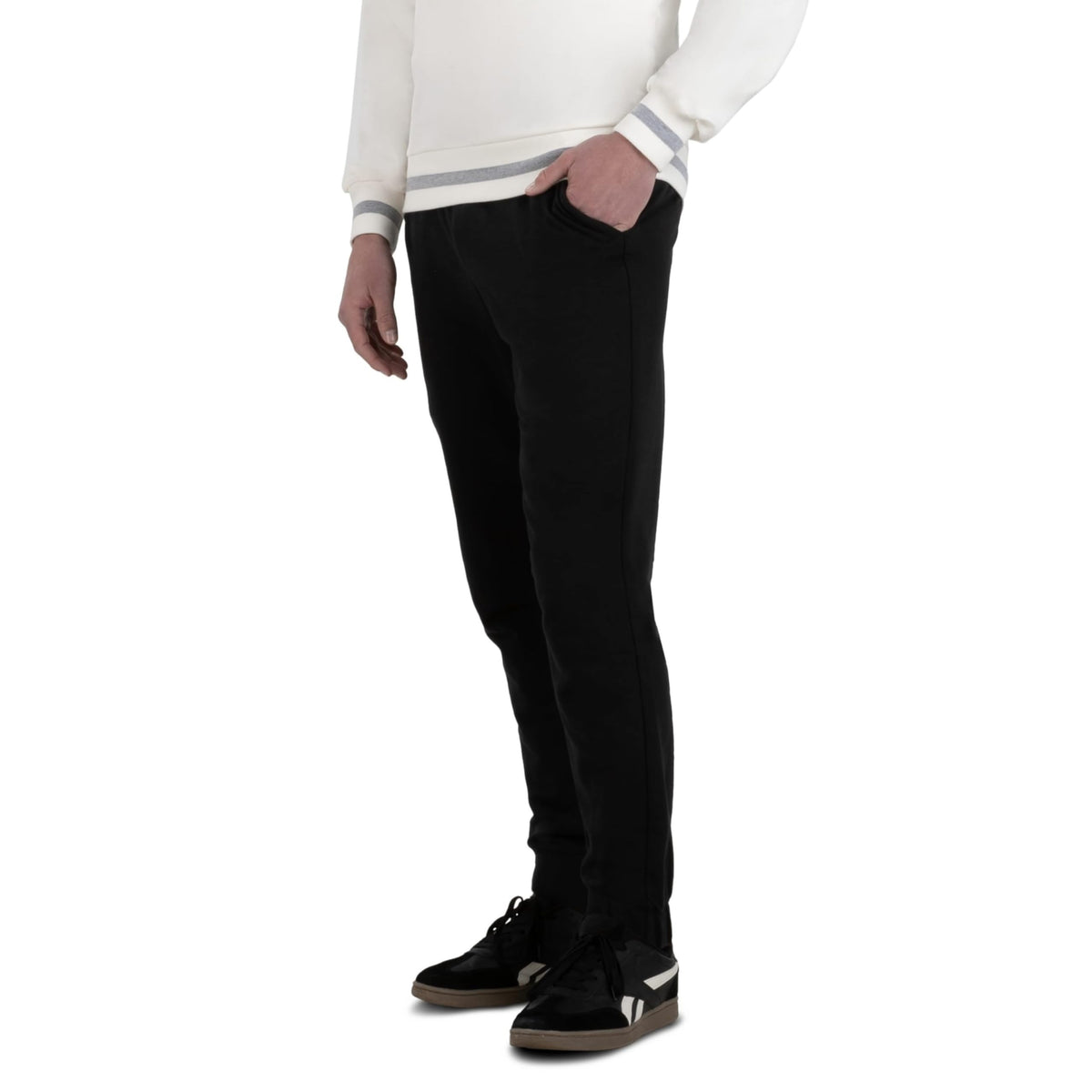 Holloway Heritage Prep Pant side pocket detail highlights secure storage on the move.