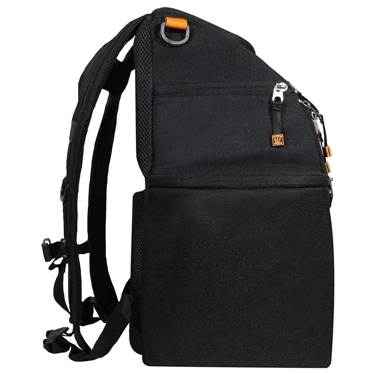Hyzerflex ALLSTAR front pocket holds putters for easy reach