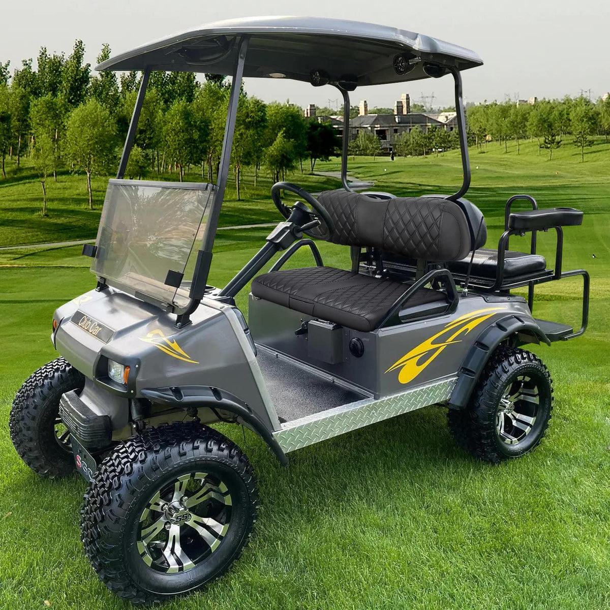 iLSKW washable and waterproof seat cover maintains a fresh look ride after ride.