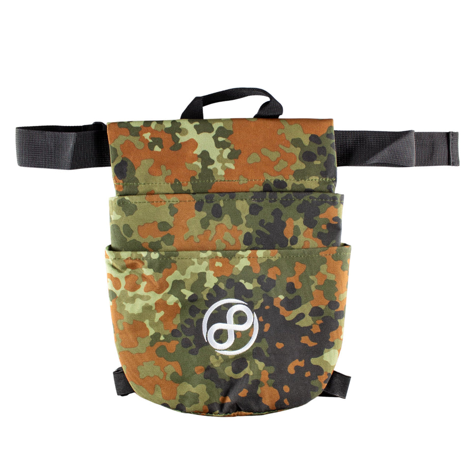 Infinite Discs Holster on hip with two discs for fast, accessible rounds.