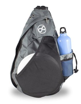 Infinite Discs Slinger backpack main compartment for quick disc storage on the course