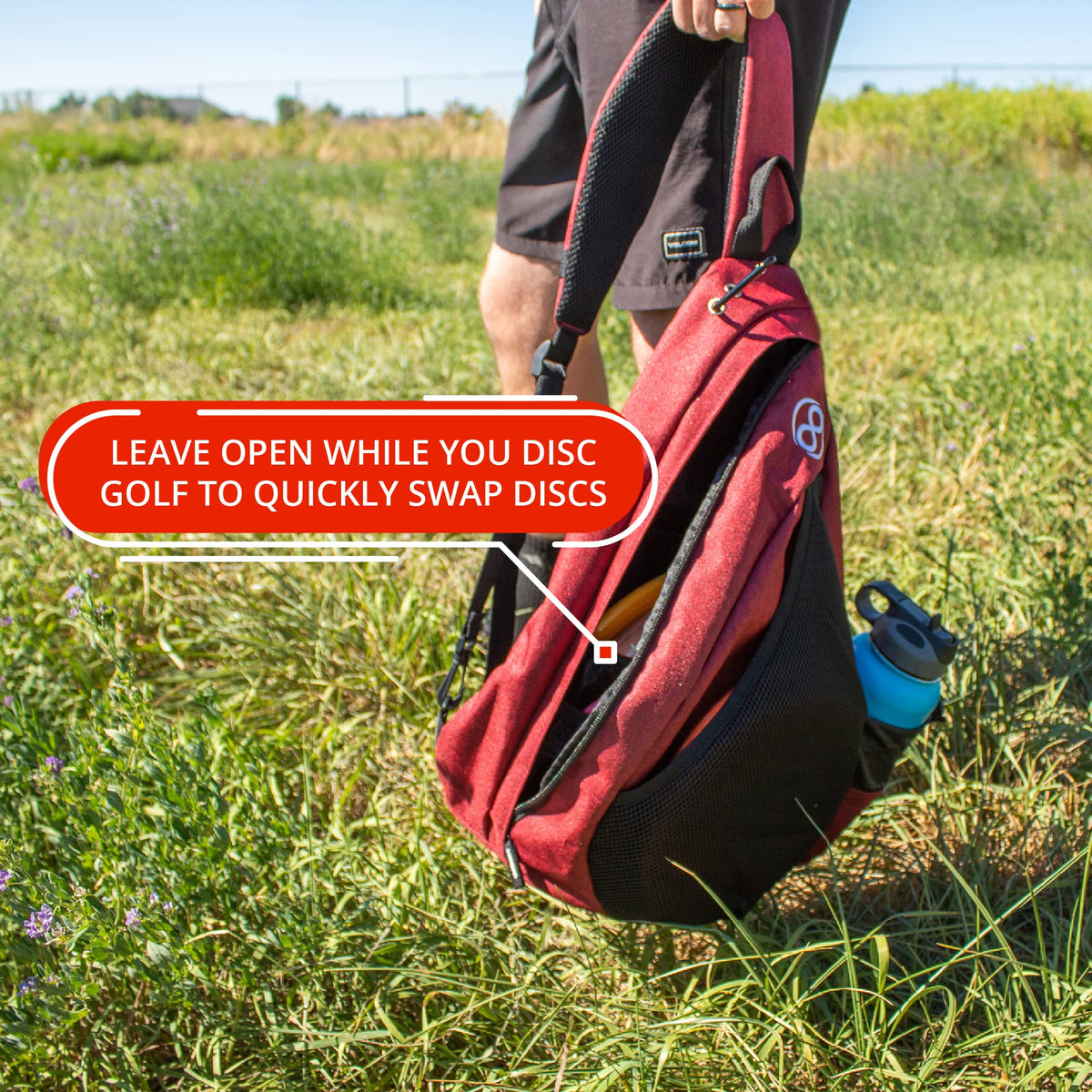 Infinite Discs Slinger Deluxe in use during a round for compact carry