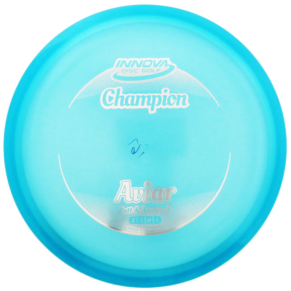 Innova Champion Aviar putt and approach disc for precise short-range control and reliable flight
