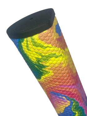 Colorful Liquid Rainbow design adds personality to the golf bag and grip
