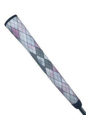 Jackputts PARgyle midsize grip demonstrates comfortable hold for daily practice.