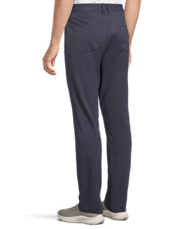 Johnston & Murphy XC4 mesh-lined side pockets keep essentials secure during activity.