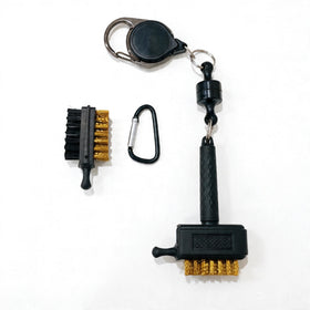 Joooones mini golf brush with retractable cord for quick course access.