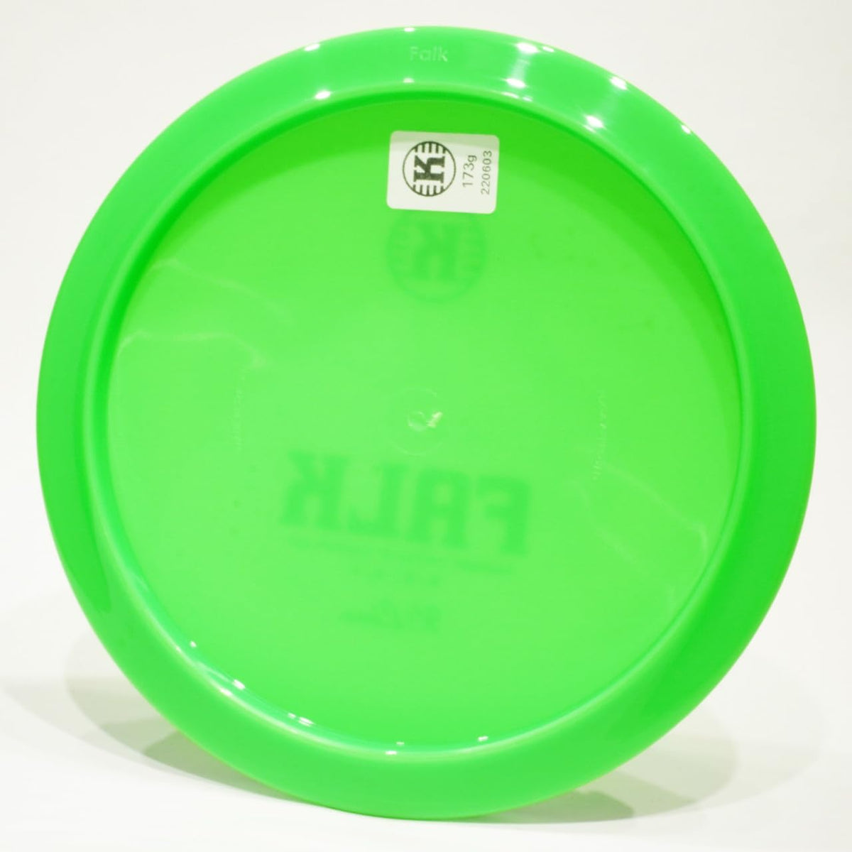 Kastaplast K1 Falk angled release highlights precise line shaping.