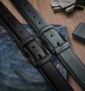 KEMISANT buckle close-up demonstrates secure, reliable closure.