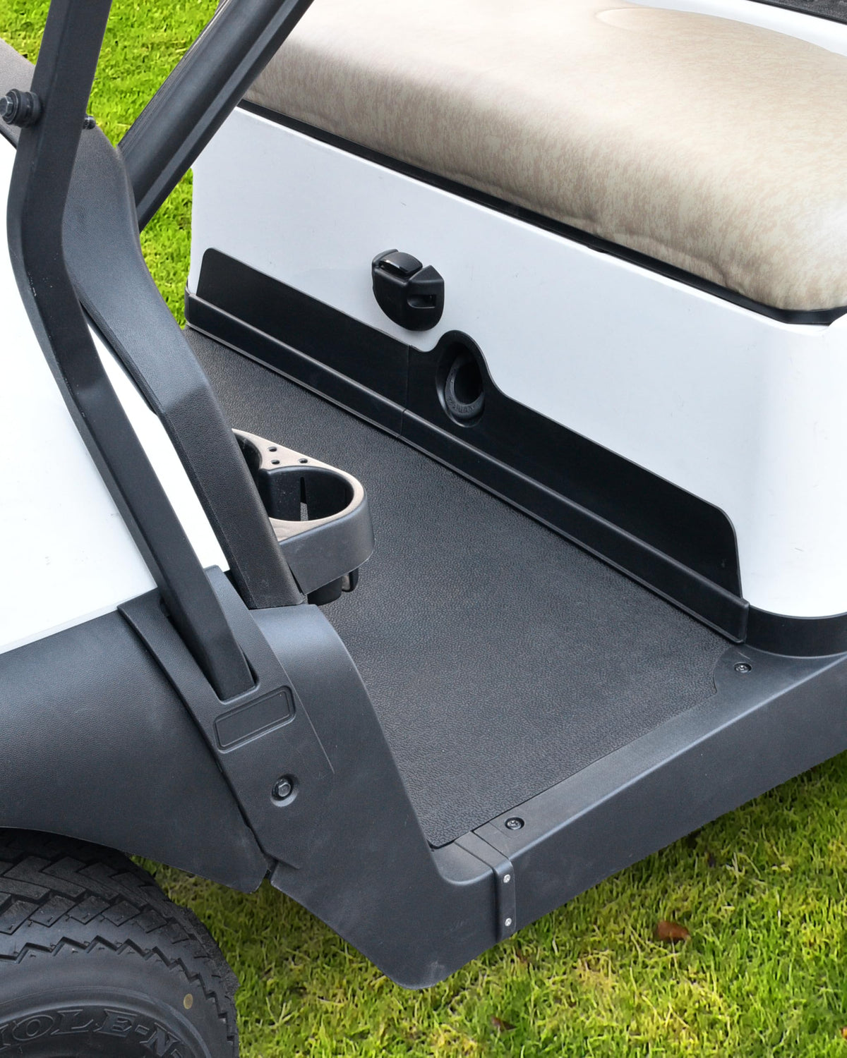 DIY install guide included for KEWISAUTO Tempo kick plate with hardware
