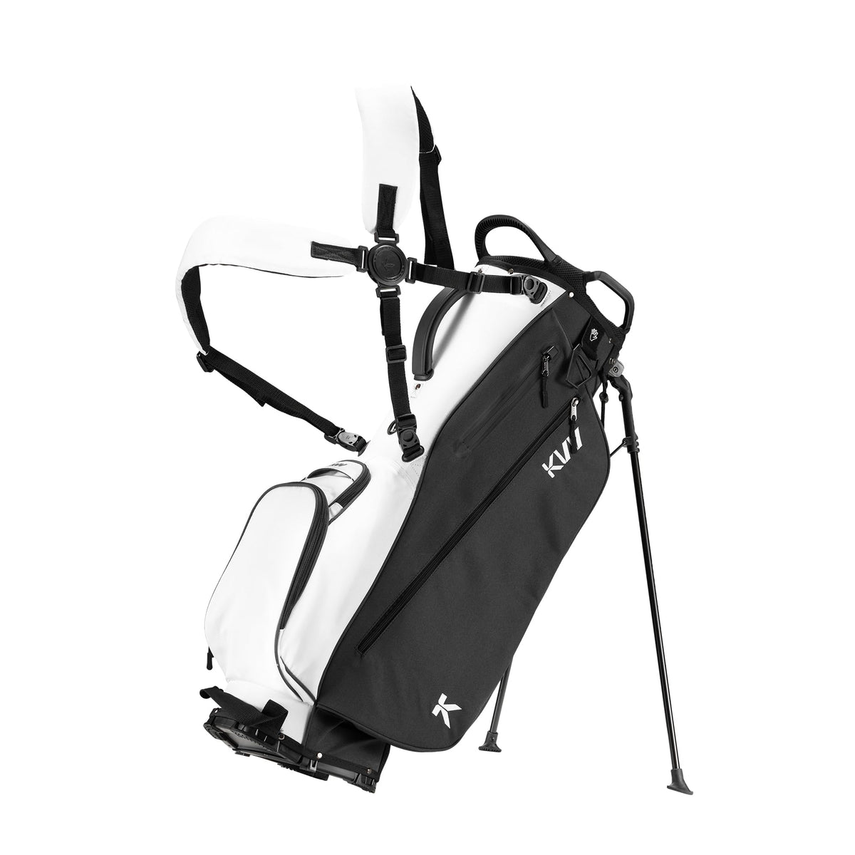 KVV insulated bottle sleeve helps keep drinks cool during rounds.