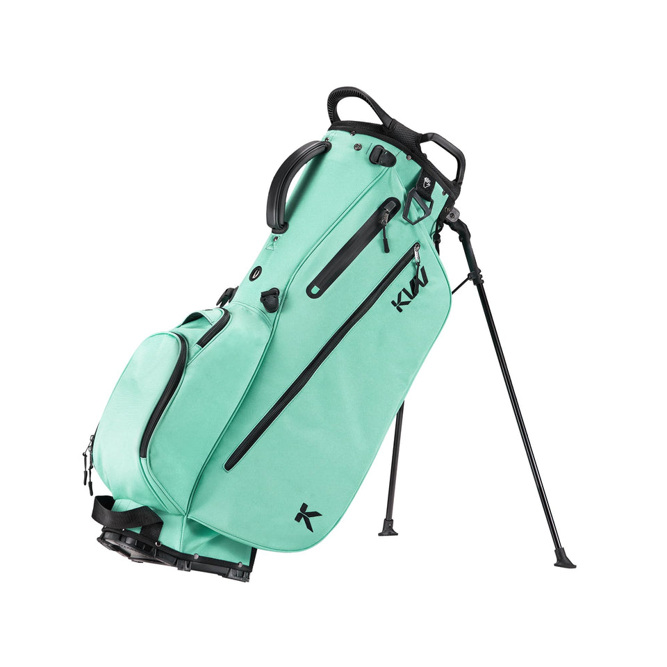 KVV Lagon golf bag with 7-way dividers keeps clubs organized on the course