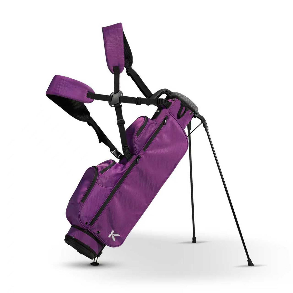 KVV lightweight pitch and putt bag with three-way divider top for quick club access on the course.