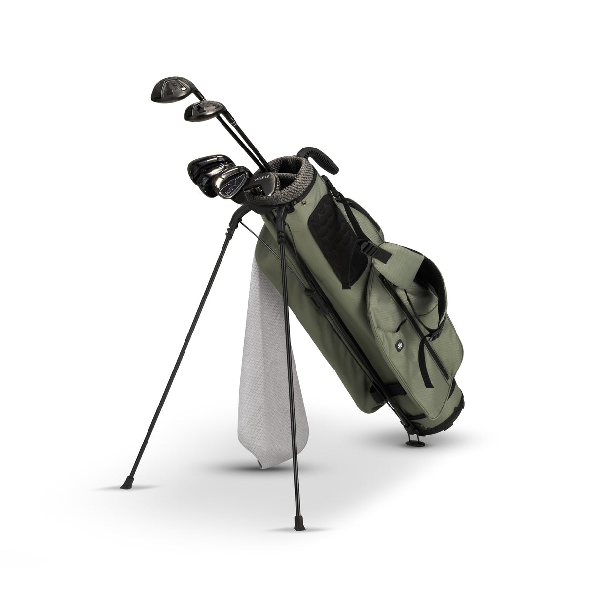 KVV on-course image highlights compact size fit for shorter courses.