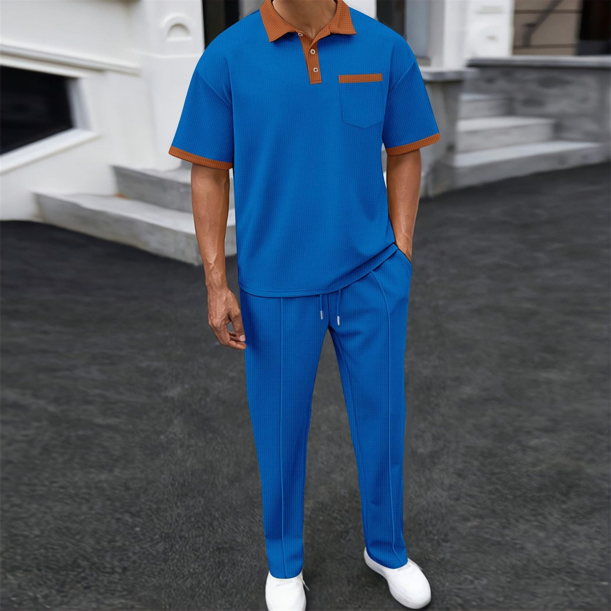 KZMFROY polo shirt with contrast collar enhances casual style.