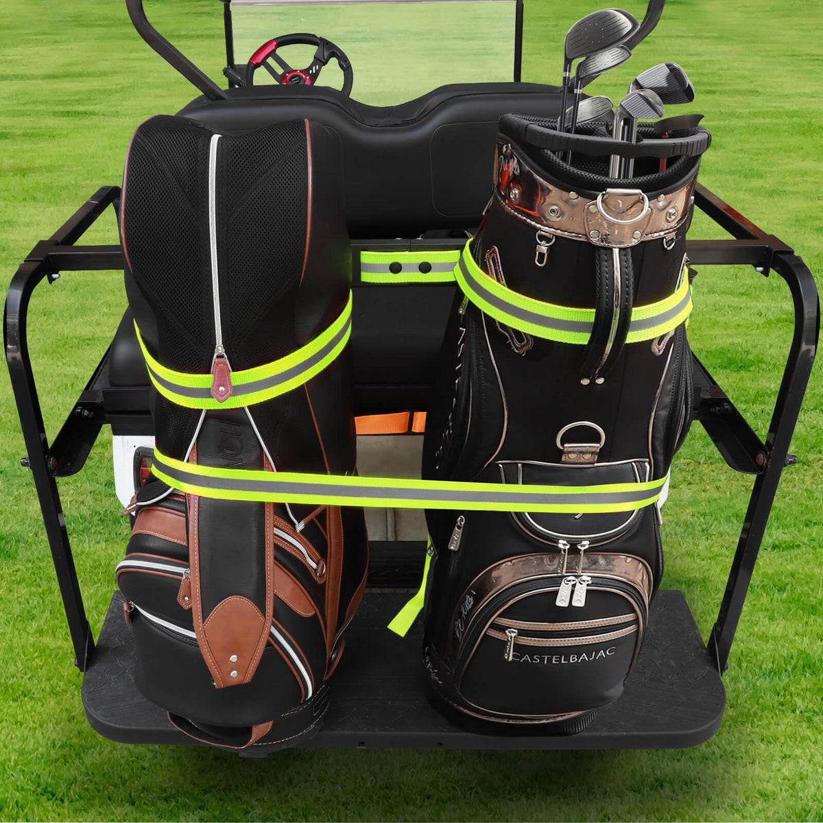 LEAPGOMAX keeps golf bags stable for clutter-free rides