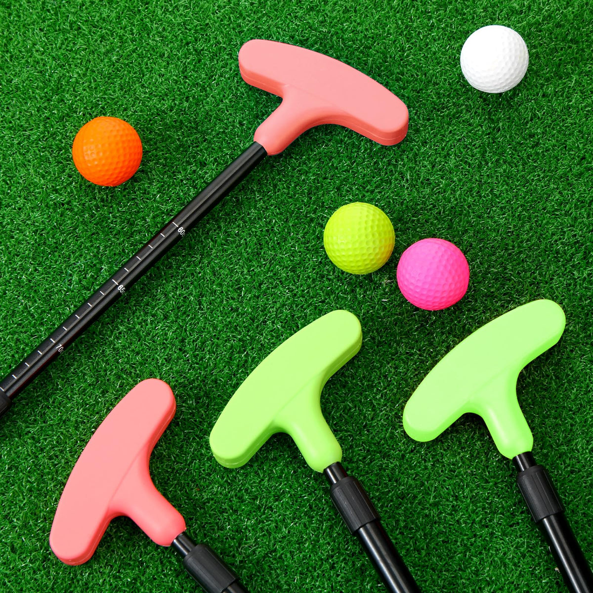 Leyndo 12 practice balls included for immediate training sessions.