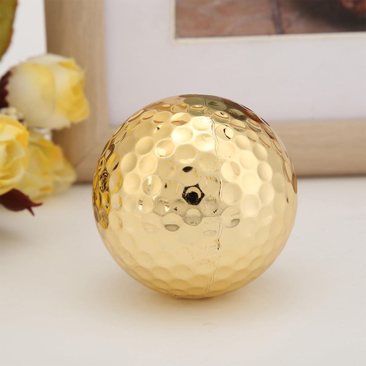 Travel-friendly Locadence golf balls in compact carry bag.
