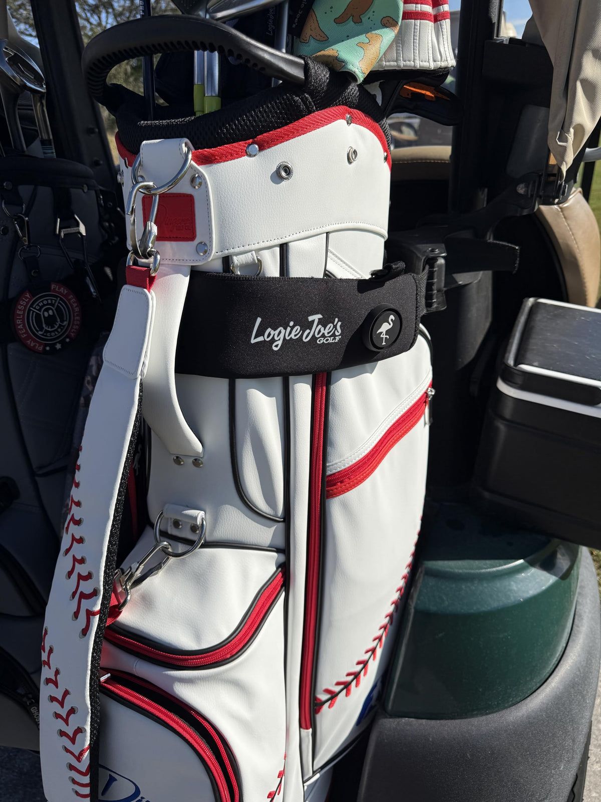 Logie Joe's carabiner bag attachment keeps the sleeve within reach
