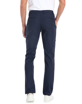 LRD quick-dry fabric keeps you cool and dry