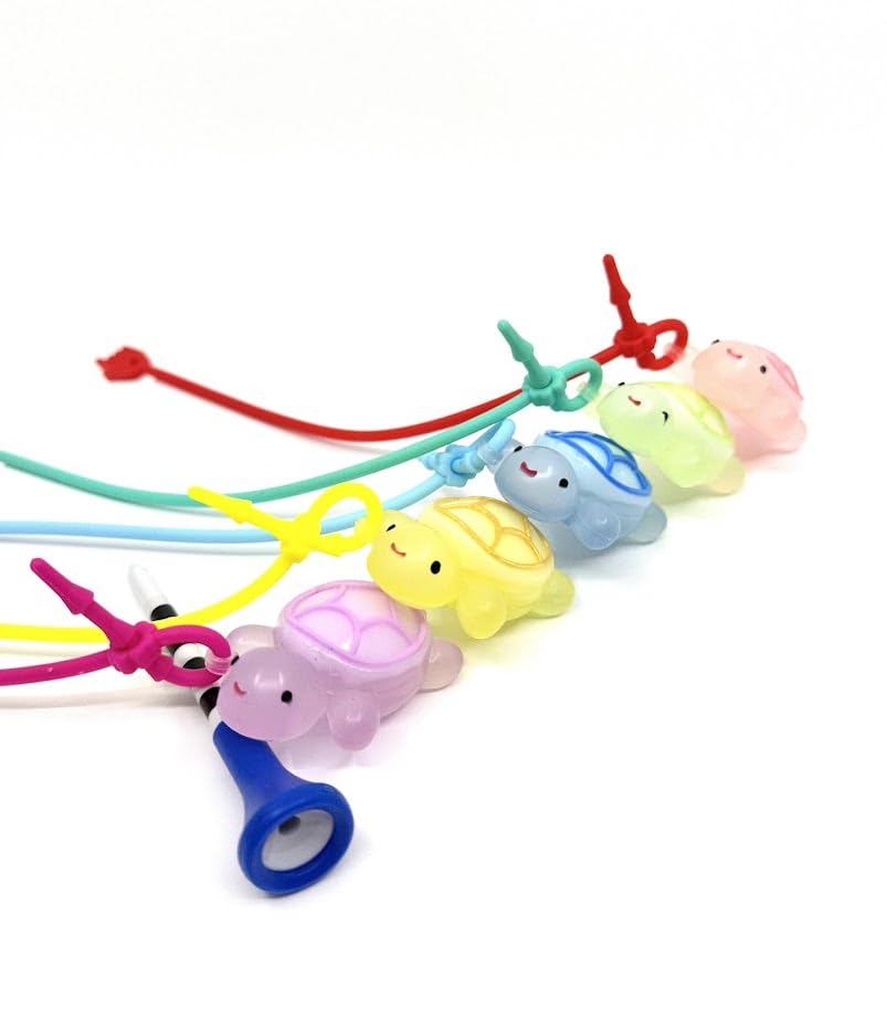 LUCIDDREAM premium silicone tee hanger and hook ensure durable, flexible use.