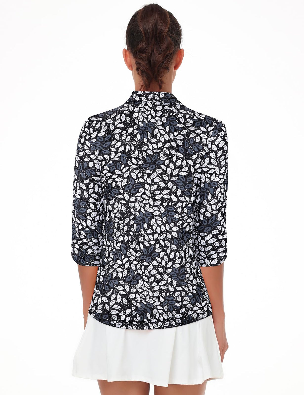 LURANEE quick dry sleeve shows moisture wicking during activity