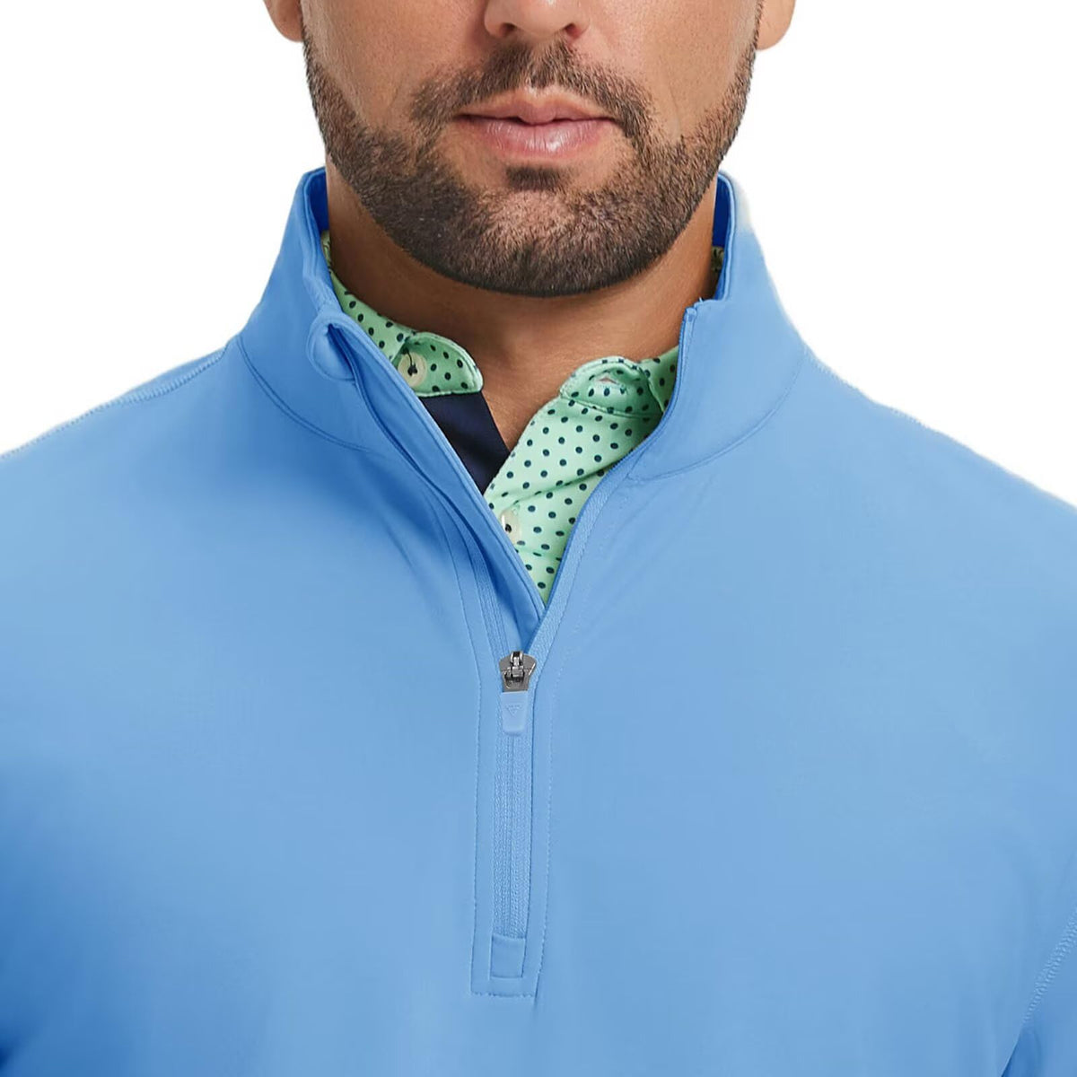 M MAELREG 4-way stretch fabric enables full range of motion