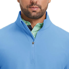 M MAELREG 4-way stretch fabric enables full range of motion