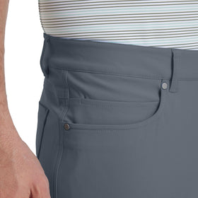 M MAELREG pants with contrast stitching, elegant everyday office and golf use.