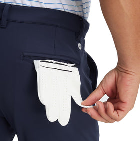 M MAELREG men's golf pants zipper and button closure for secure fit.