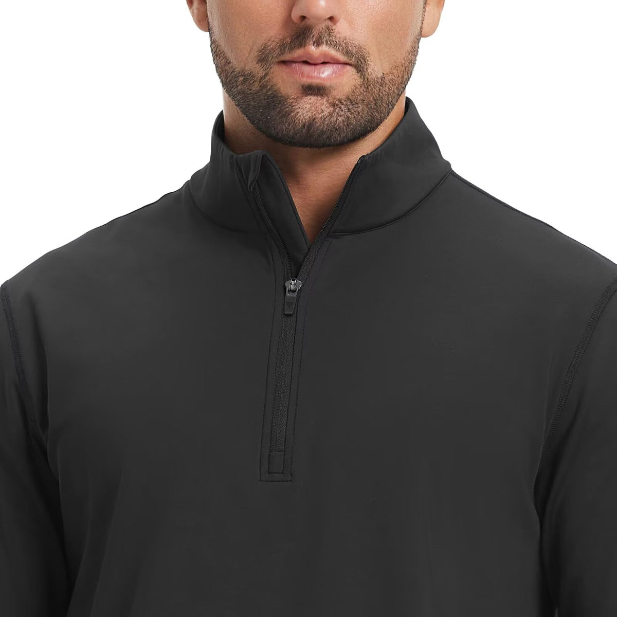 M MAELREG pullover worn on the golf course illustrating versatile performance.