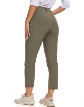 M MOTEEPI pants pocket detail demonstrates practical storage for golf and travel.